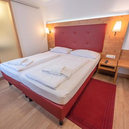 Hotel Eder Мюнхен Екстер'єр фото