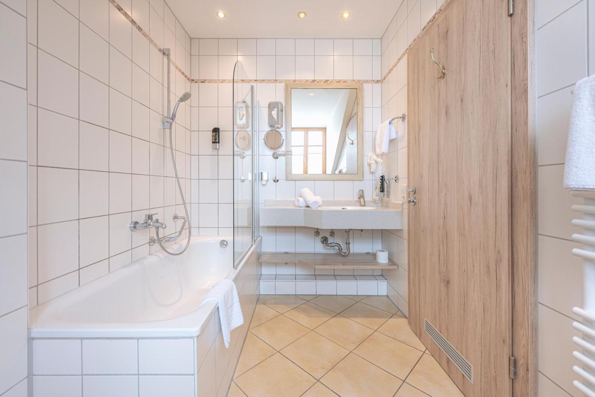 Hotel Eder Мюнхен Екстер'єр фото