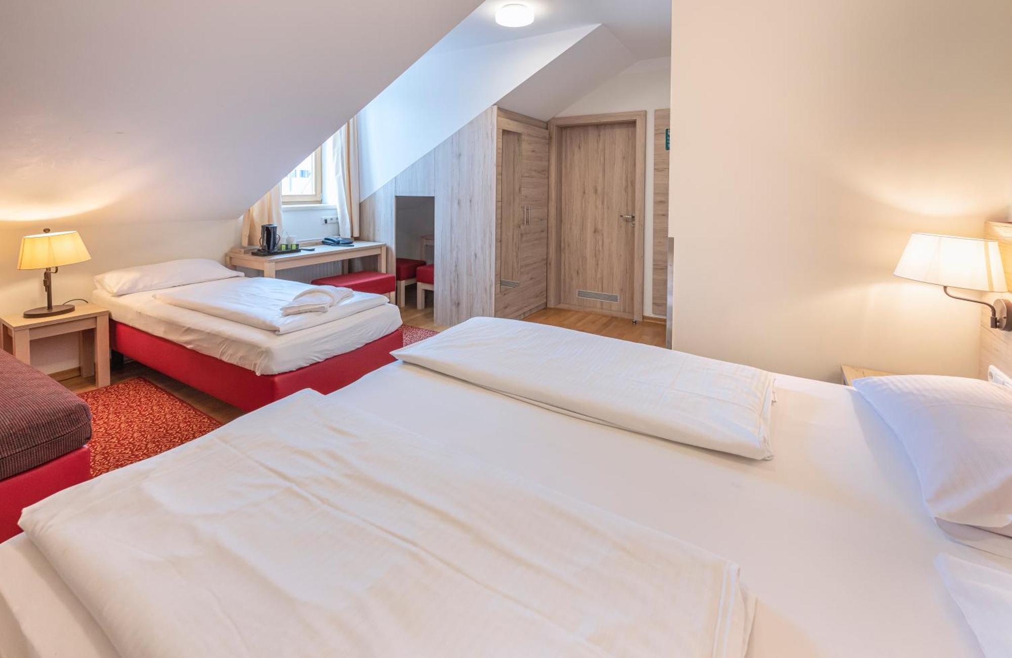 Hotel Eder Мюнхен Екстер'єр фото