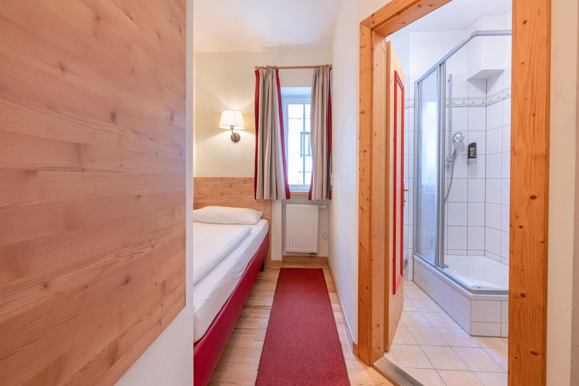 Hotel Eder Мюнхен Екстер'єр фото