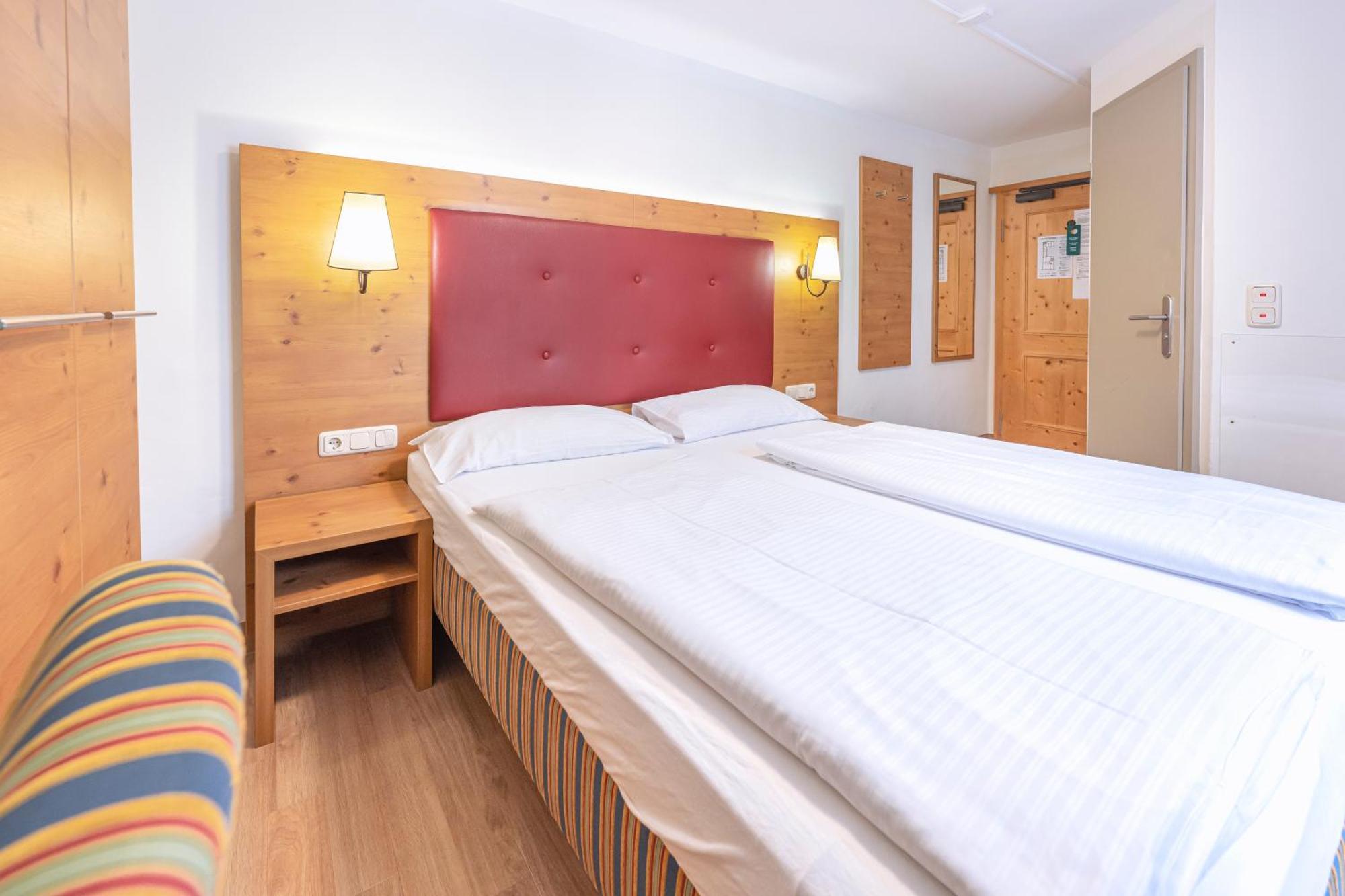 Hotel Eder Мюнхен Екстер'єр фото