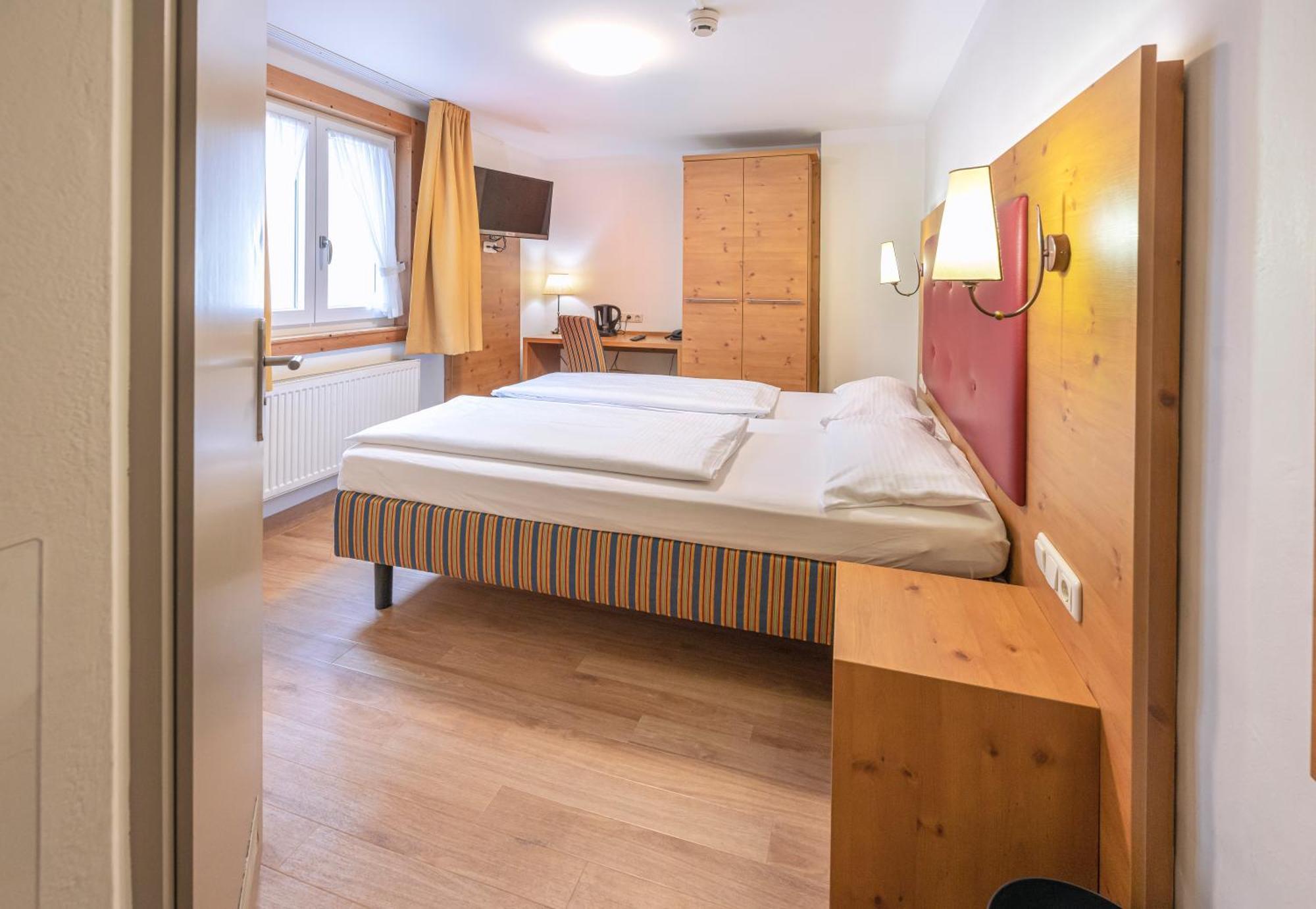 Hotel Eder Мюнхен Екстер'єр фото